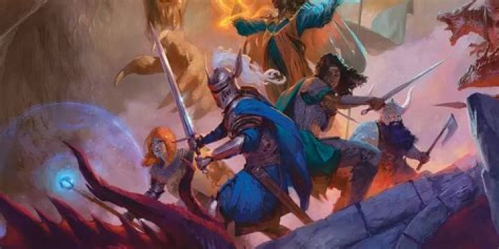 How do you start online in Dungeons and Dragons?